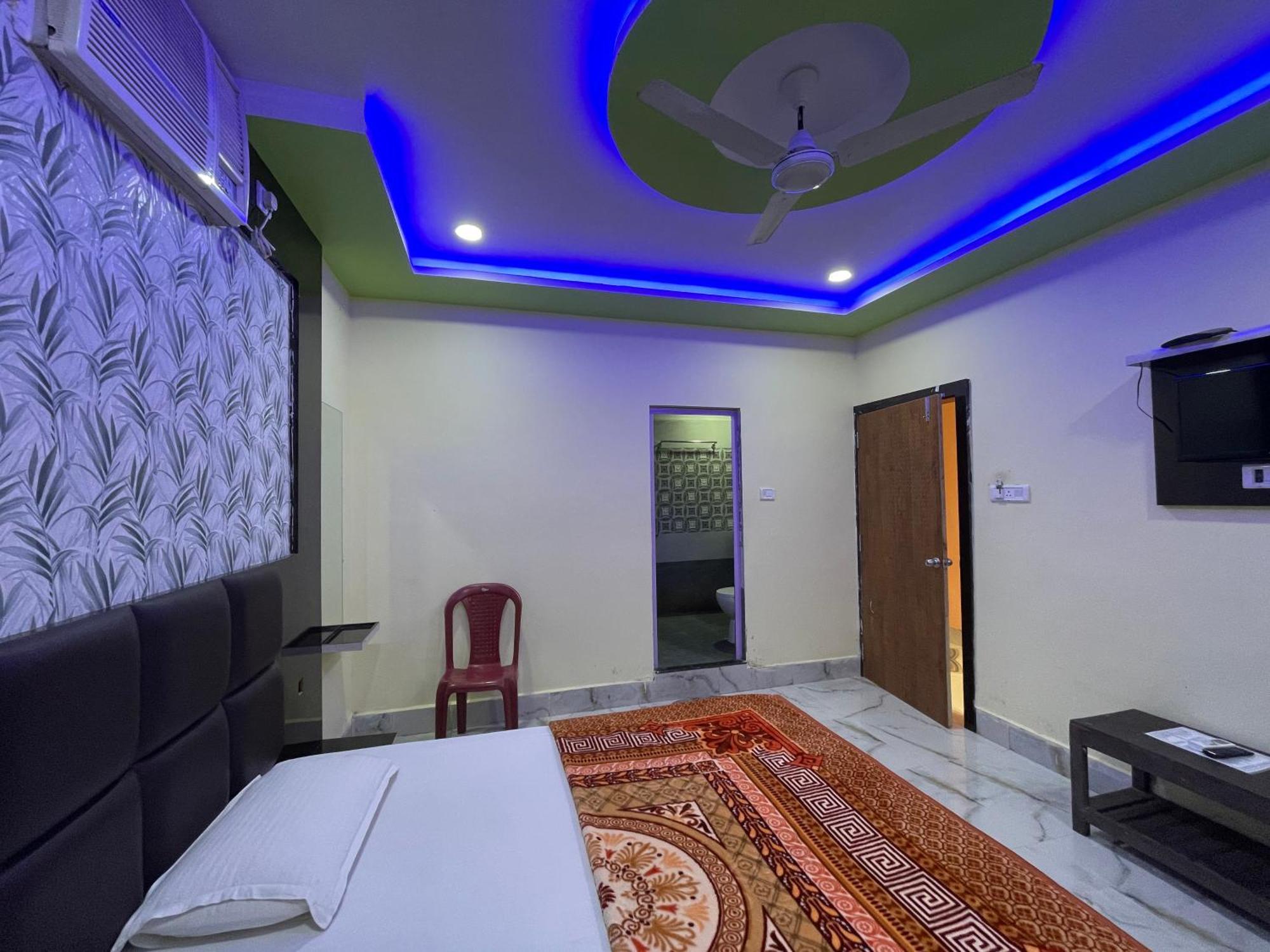 Raghunath Palace Hotel Puri Bagian luar foto