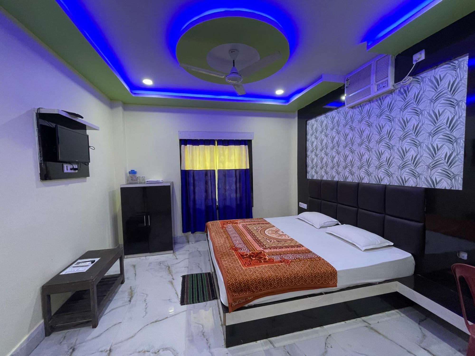 Raghunath Palace Hotel Puri Bagian luar foto