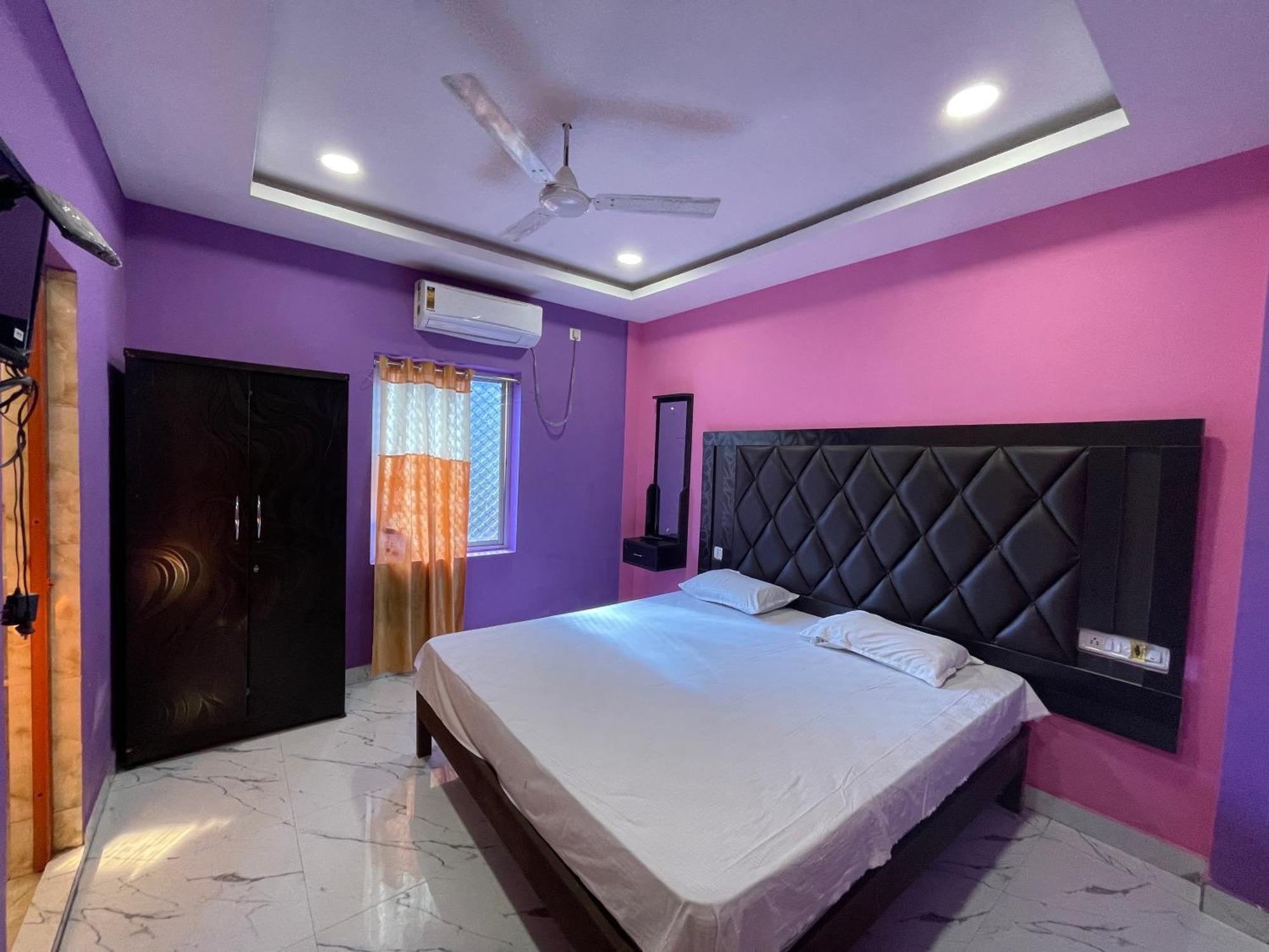 Raghunath Palace Hotel Puri Bagian luar foto